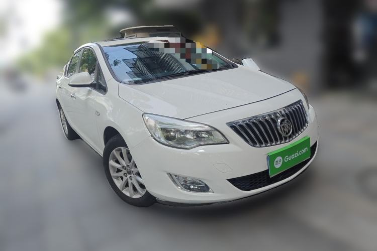 Used Buick GT 2014 XT 1.6L Automatic Fashion Edition Front Right 45 Deg