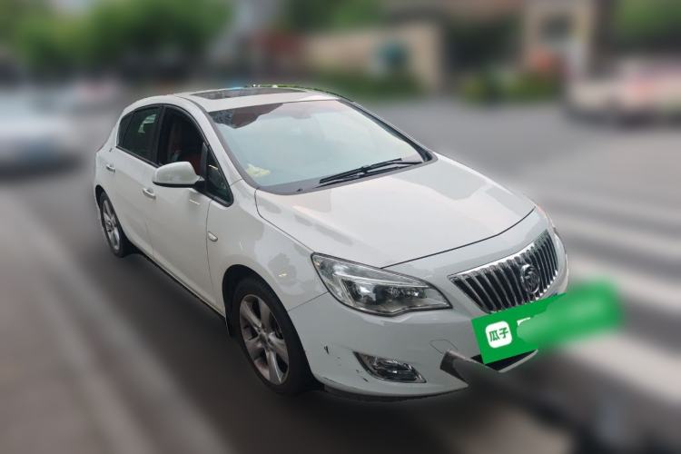 Used Buick GT 2014 XT 1.6T Automatic Fashion Sport Edition Front Right 45 Deg