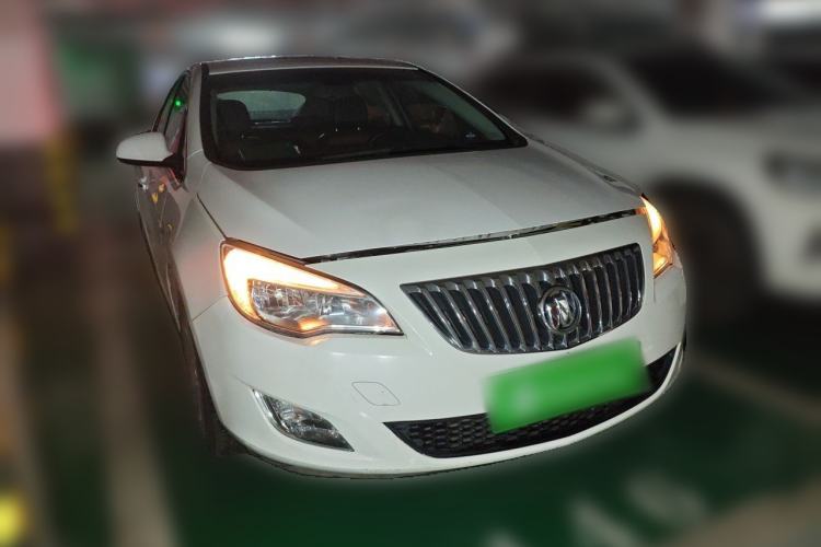Used Buick GT 2014 XT 1.6T Automatic Fashion Sport Edition Front Right 45 Deg