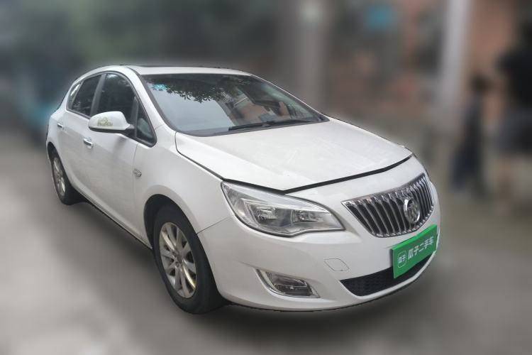 Used Buick GT 2014 XT 1.6L Automatic Fashion Edition Front Right 45 Deg