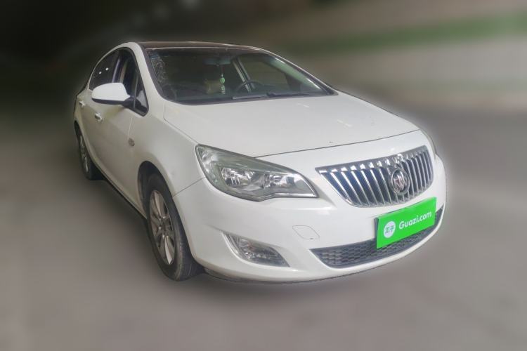 Used Buick GT 2014 XT 1.6L Automatic Fashion Edition Front Right 45 Deg