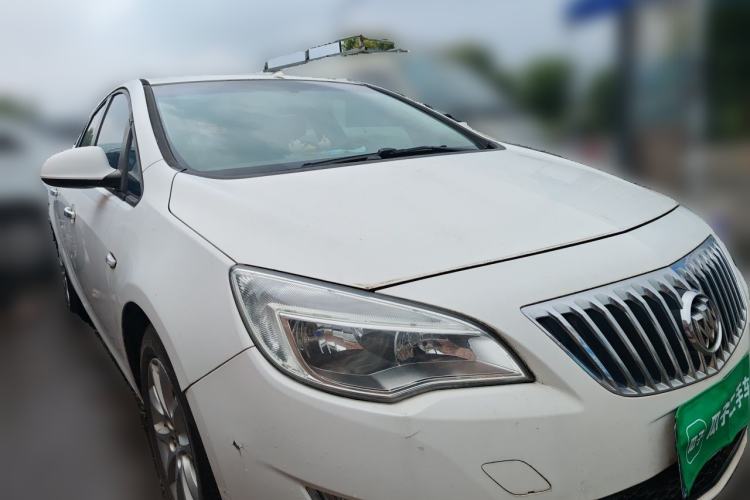 Used Buick GT 2014 XT 1.6L Automatic Fashion Edition Front Right 45 Deg