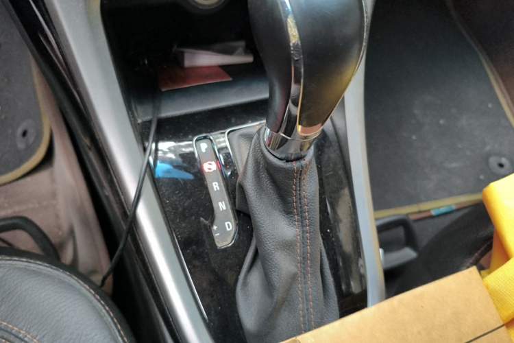 Used Buick GT 2014 XT 1.6T Automatic New Sharp Sport Edition Gear Lever