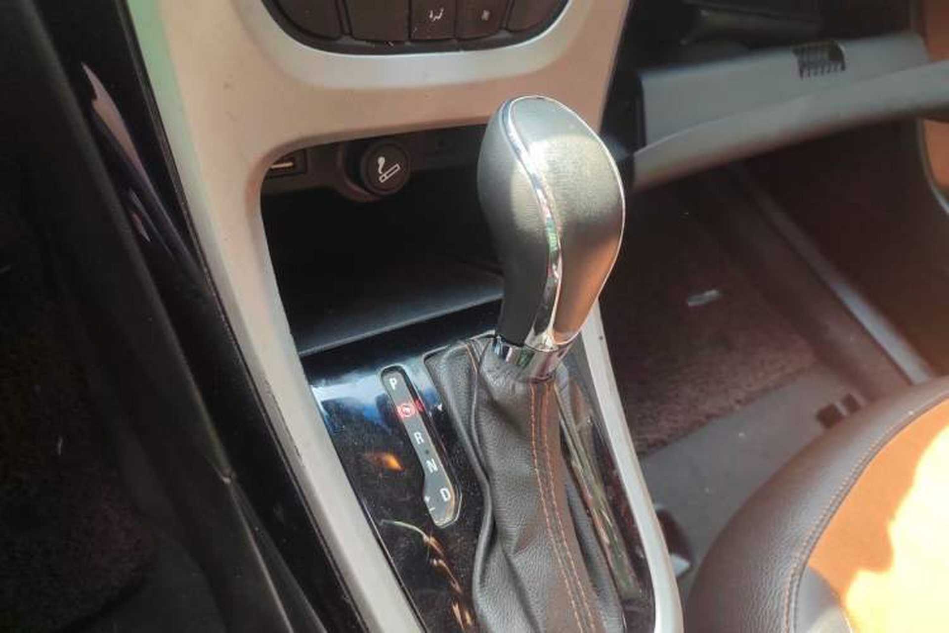 Used Buick GT 2014 XT 1.6T Automatic Fashion Sport Edition Gear Lever