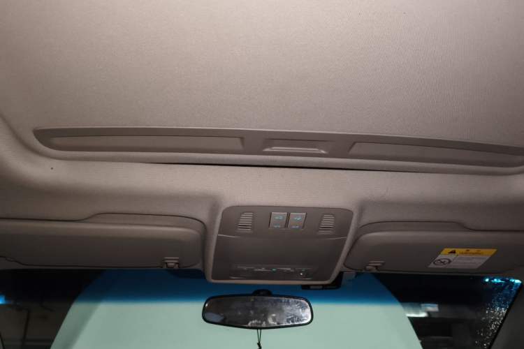 Used Buick GT 2014 XT 1.6L Automatic Fashion Edition Headliner