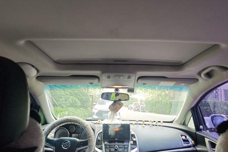 Used Buick GT 2014 XT 1.6L Automatic Fashion Edition Headliner