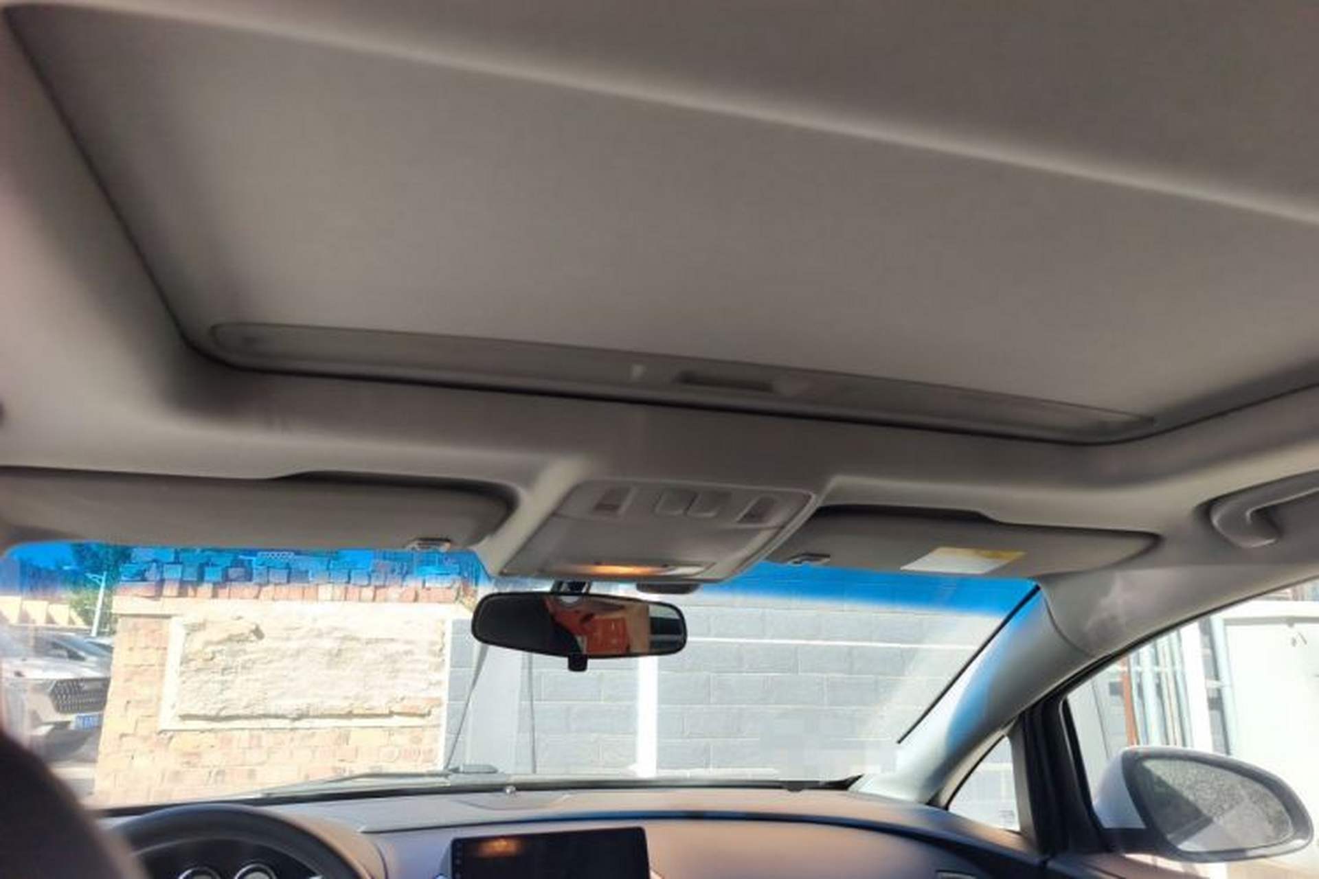 Used Buick GT 2014 XT 1.6L Automatic Fashion Edition Headliner