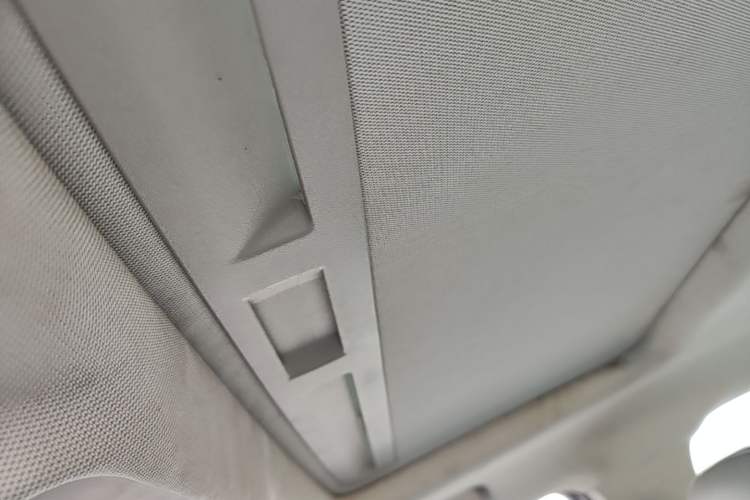 Used Buick GT 2014 XT 1.6L Manual Entry-Level Model Headliner