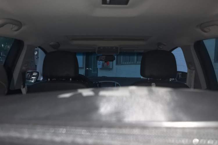 Used Buick GT 2014 XT 1.6L Automatic Fashion Edition Headliner