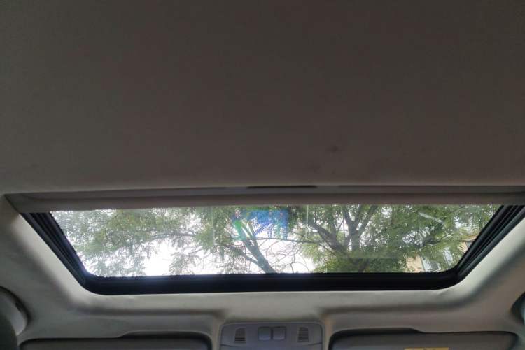 Used Buick GT 2014 XT 1.6L Automatic Fashion Edition Headliner
