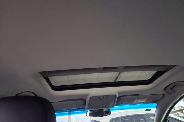 Used Buick GT 2014 XT 1.6L Automatic Fashion Edition Headliner