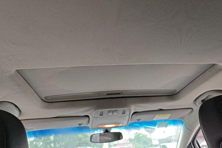 Used Buick GT 2014 XT 1.6L Automatic Fashion Edition Headliner