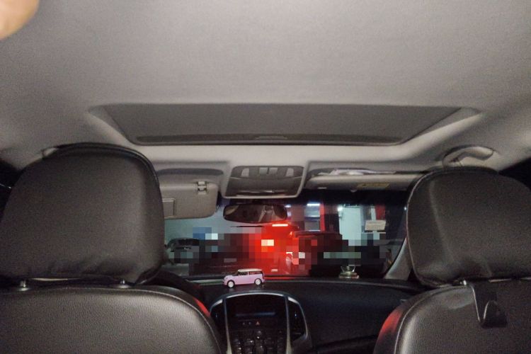 Used Buick GT 2014 XT 1.6L Automatic Fashion Edition Headliner