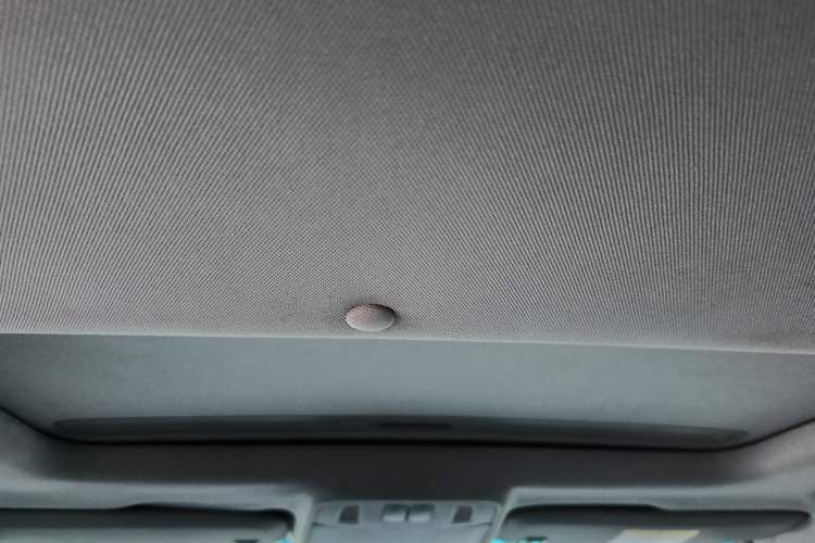 Used Buick GT 2014 XT 1.6L Automatic Fashion Edition Headliner
