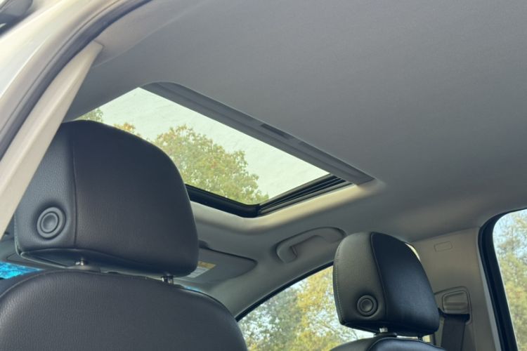 Used Buick GT 2014 XT 1.6L Automatic Fashion Edition Headliner