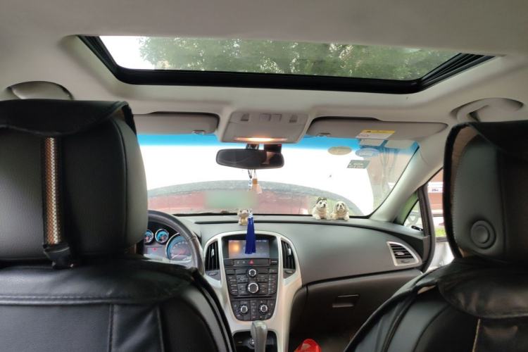 Used Buick GT 2014 XT 1.6L Automatic Fashion Edition Headliner