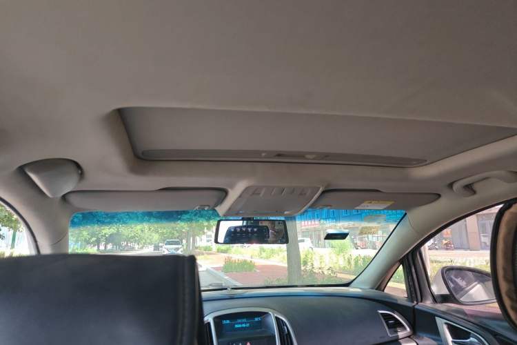 Used Buick GT 2014 XT 1.6L Automatic Fashion Edition Headliner