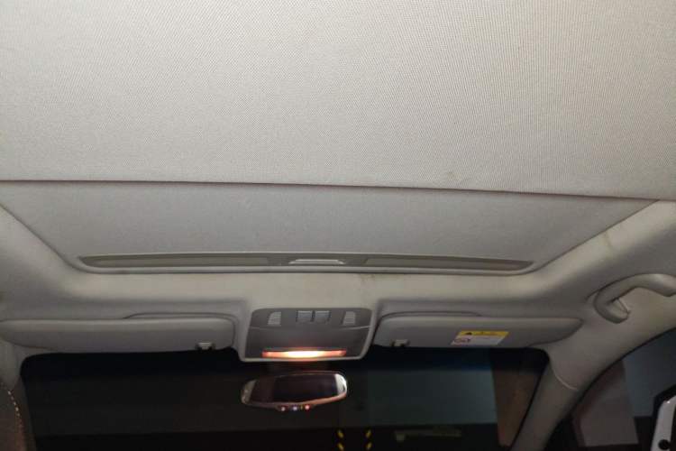 Used Buick GT 2014 XT 1.6T Automatic Fashion Sport Edition Headliner