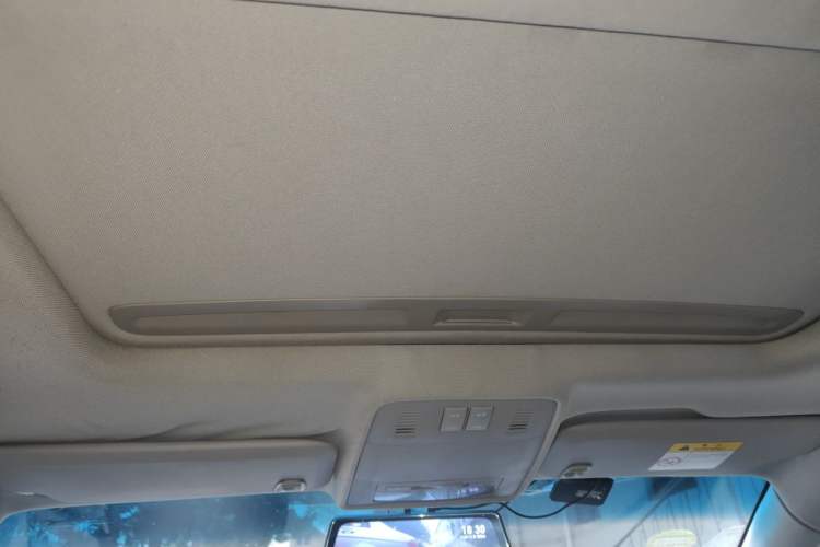 Used Buick GT 2014 XT 1.6L Automatic Fashion Edition Headliner