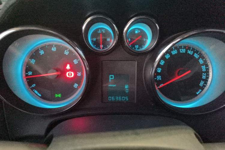 Used Buick GT 2014 XT 1.6L Automatic Fashion Edition Instrument Cluster