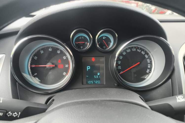 Used Buick GT 2014 XT 1.6L Automatic Fashion Edition Instrument Cluster