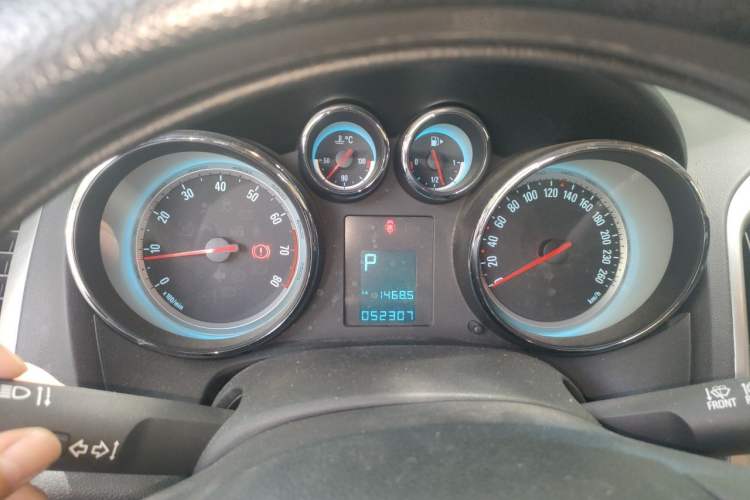 Used Buick GT 2014 XT 1.6L Automatic Fashion Edition Instrument Cluster