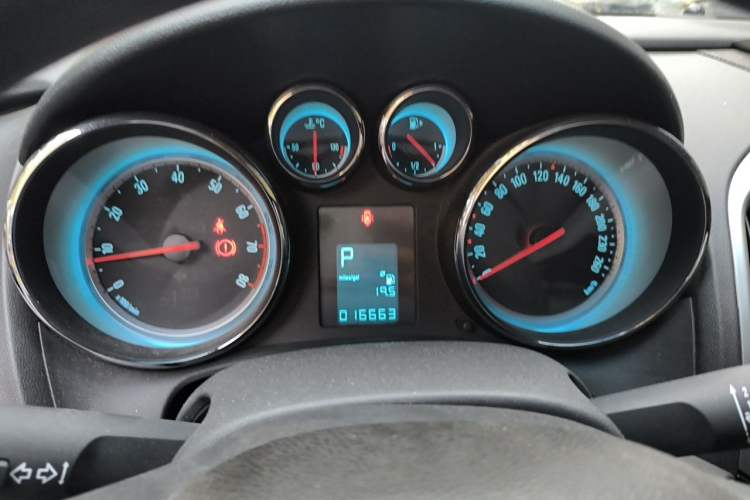 Used Buick GT 2014 XT 1.6T Automatic New Sharp Sport Edition Instrument Cluster