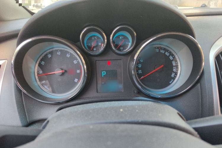 Used Buick GT 2014 XT 1.6L Automatic Fashion Edition Instrument Cluster