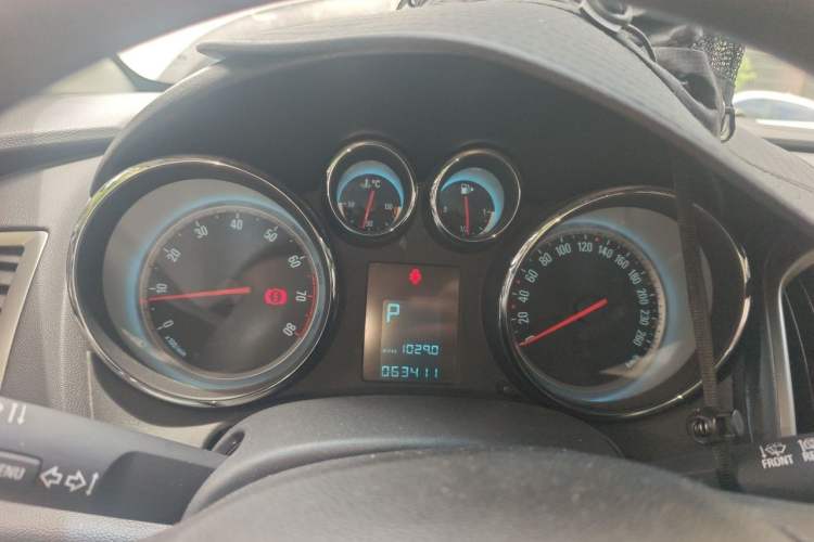 Used Buick GT 2014 XT 1.6L Automatic Fashion Edition Instrument Cluster