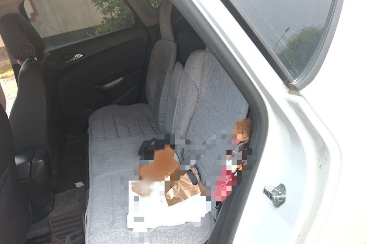 Used Buick GT 2014 XT 1.6L Automatic Fashion Edition Interior 4