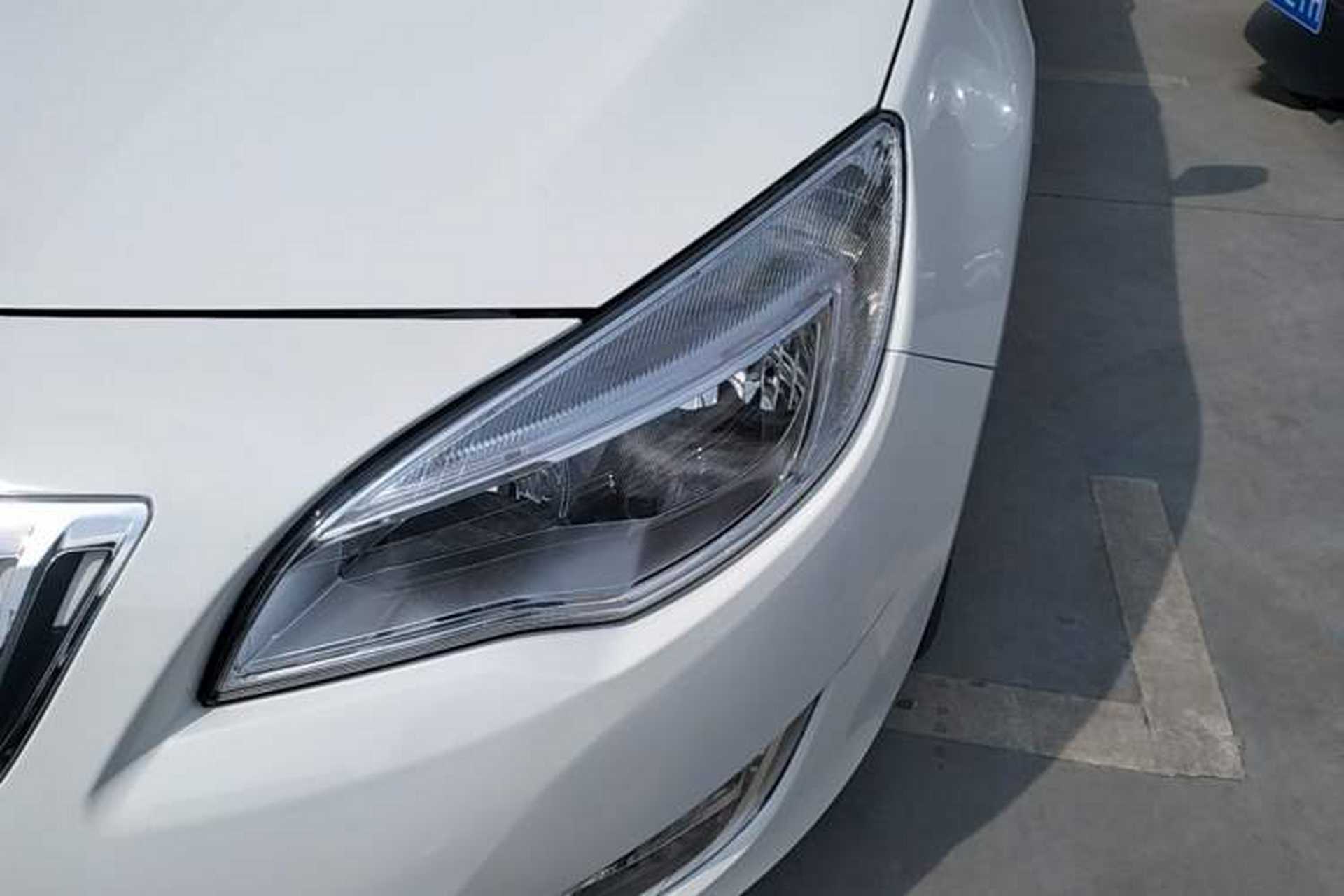 Used Buick GT 2014 XT 1.6L Automatic Fashion Edition Left Front Headlight