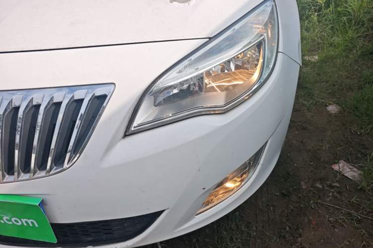 Used Buick GT 2014 XT 1.6L Automatic Fashion Edition Left Front Headlight