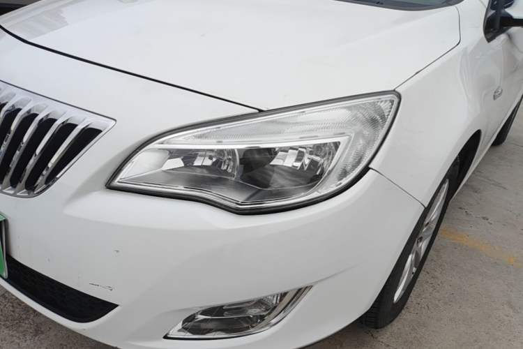 Used Buick GT 2014 XT 1.6L Automatic Fashion Edition Left Front Headlight