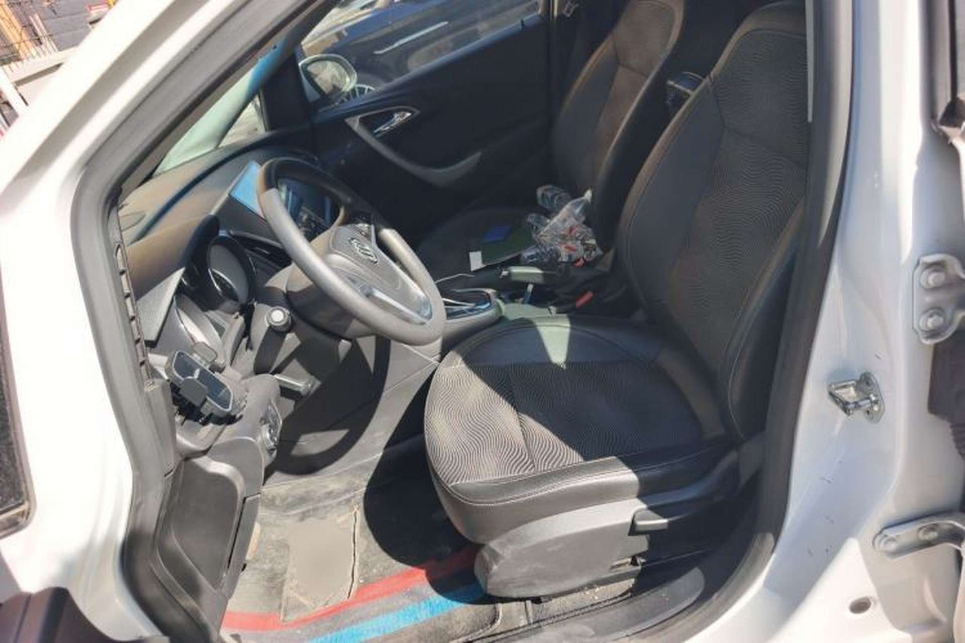Used Buick GT 2014 XT 1.6L Automatic Fashion Edition Left Front Seat