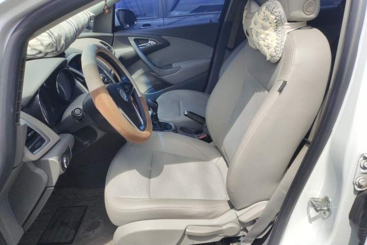 Used Buick GT 2014 XT 1.6L Manual Entry-Level Model Left Front Seat