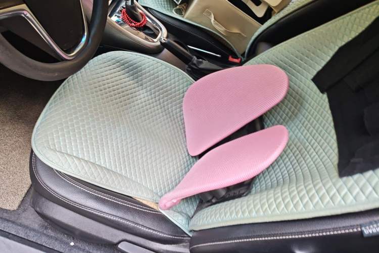 Used Buick GT 2014 XT 1.6L Automatic Fashion Edition Left Front Seat