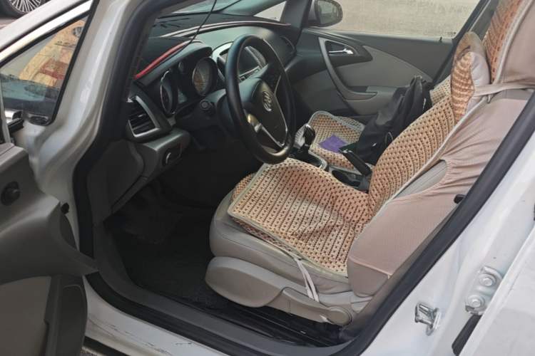 Used Buick GT 2014 XT 1.6L Manual Entry-Level Model Left Front Seat
