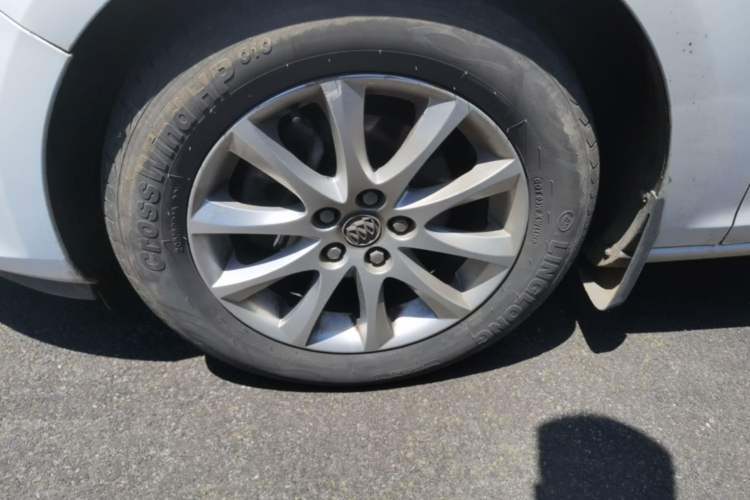 Used Buick GT 2014 XT 1.6L Automatic Fashion Edition Left Front Wheel Hub