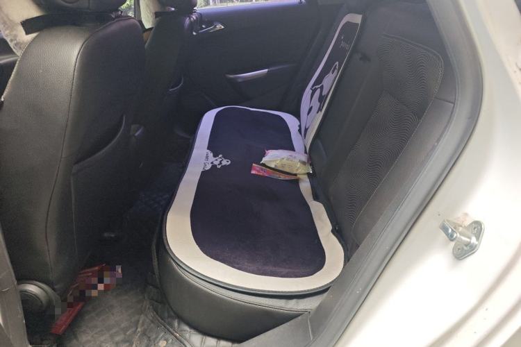 Used Buick GT 2014 XT 1.6L Automatic Fashion Edition Left Rear Seat