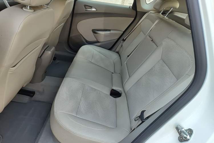 Used Buick GT 2014 XT 1.6L Manual Entry-Level Model Left Rear Seat