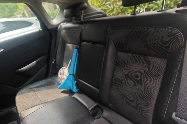 Used Buick GT 2014 XT 1.6L Automatic Comfort Edition Left Rear Seat