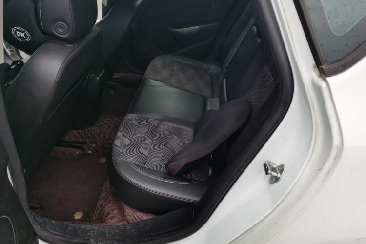 Used Buick GT 2014 XT 1.6L Automatic Fashion Edition Left Rear Seat