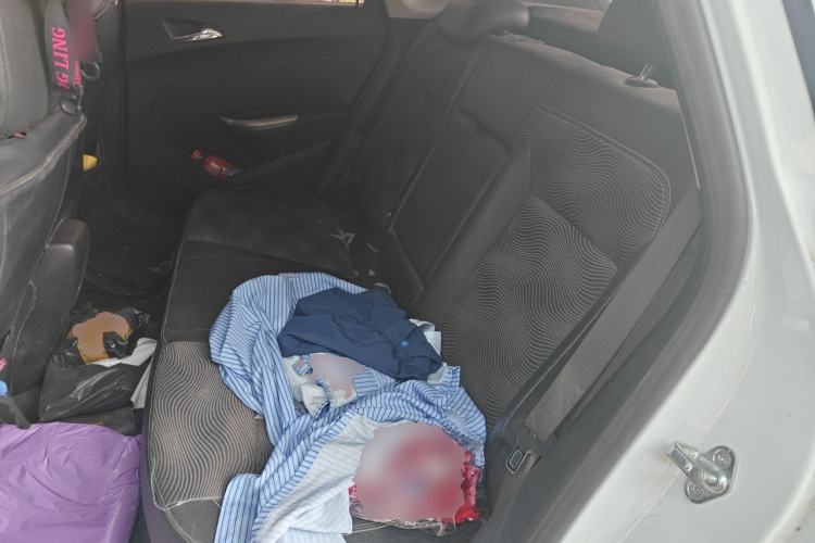 Used Buick GT 2014 XT 1.6L Automatic Fashion Edition Left Rear Seat