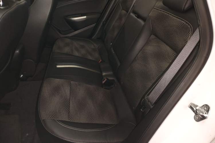Used Buick GT 2014 XT 1.6L Automatic Fashion Edition Left Rear Seat