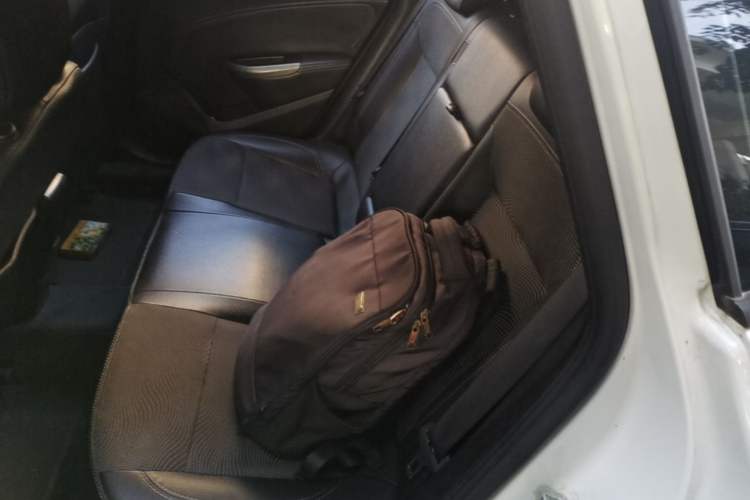 Used Buick GT 2014 XT 1.6L Automatic Fashion Edition Left Rear Seat