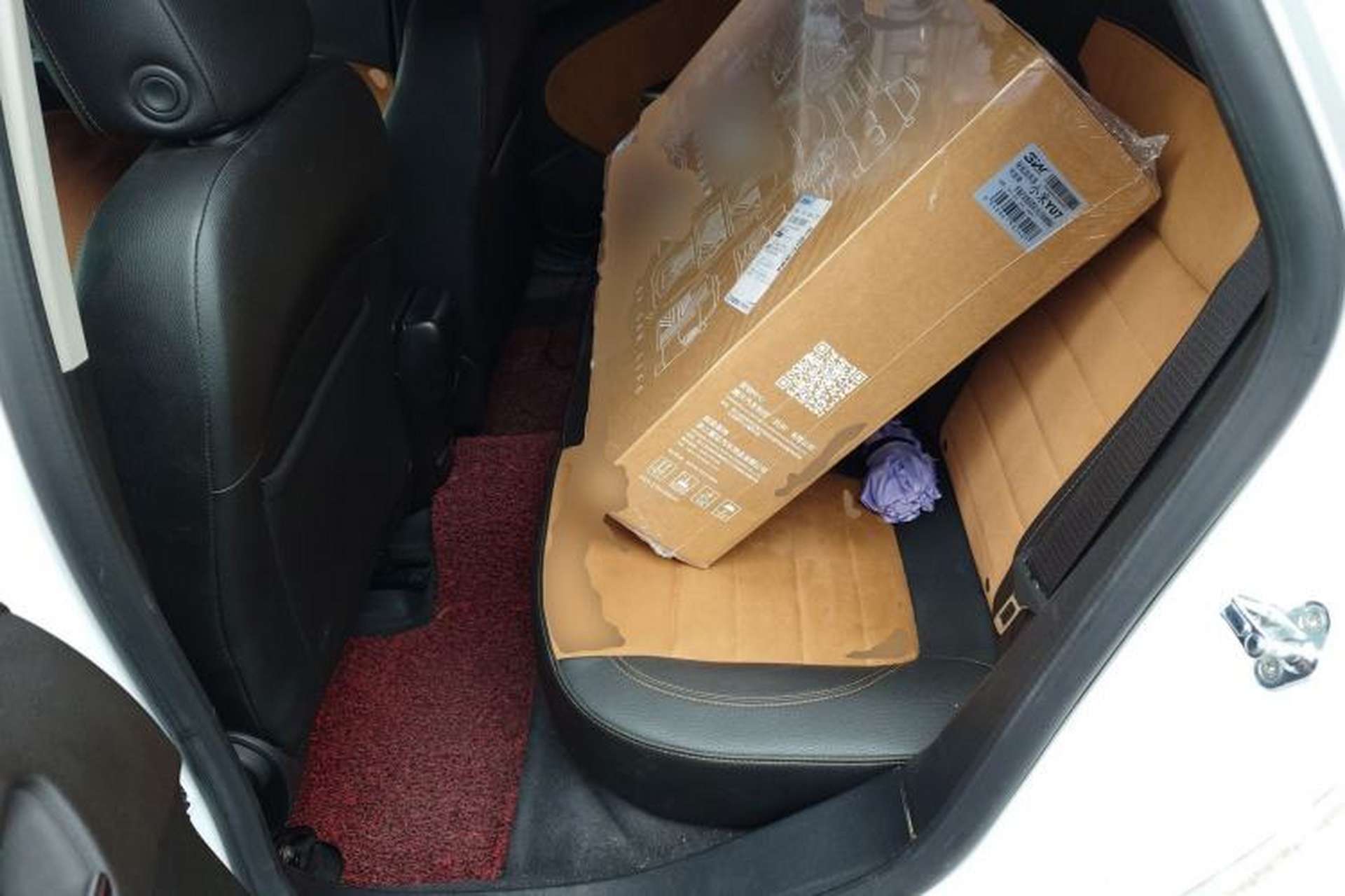 Used Buick GT 2014 XT 1.6L Automatic Comfort Edition Left Rear Seat