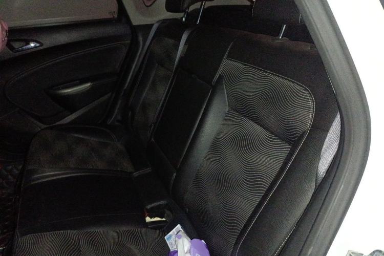 Used Buick GT 2014 XT 1.6L Automatic Fashion Edition Left Rear Seat
