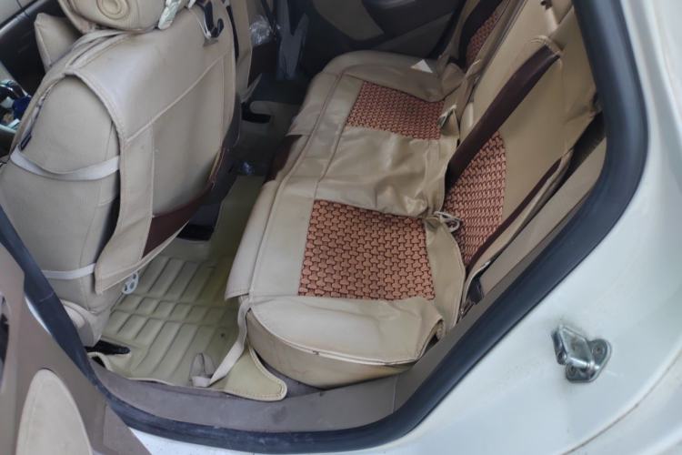 Used Buick GT 2014 XT 1.6L Automatic Comfort Edition Left Rear Seat
