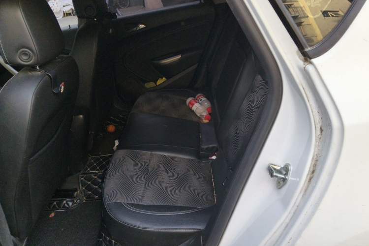 Used Buick GT 2014 XT 1.6L Automatic Fashion Edition Left Rear Seat