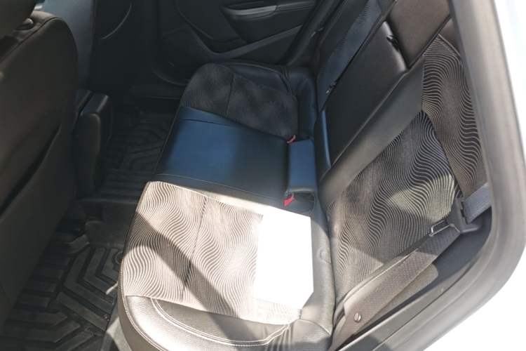 Used Buick GT 2014 XT 1.6L Automatic Fashion Edition Left Rear Seat